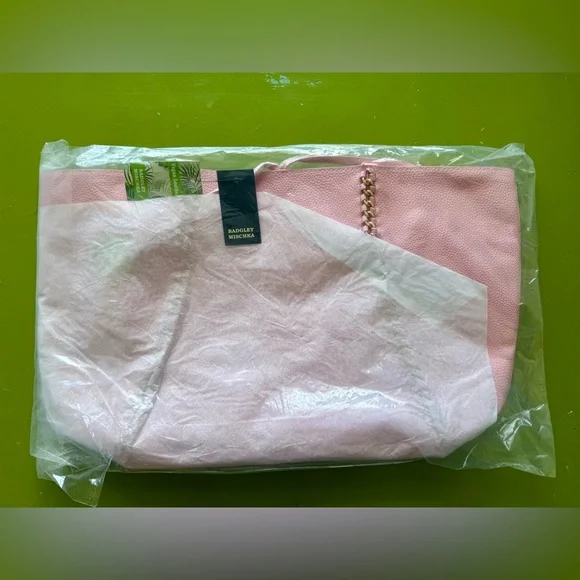 Badgley Mischka Pink Decorative Chain Tote Bag NWT - Picture 7 of 8
